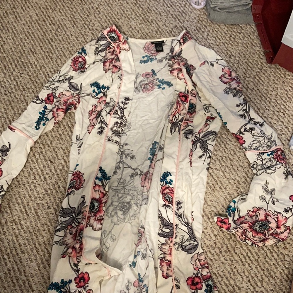 thin cardigan